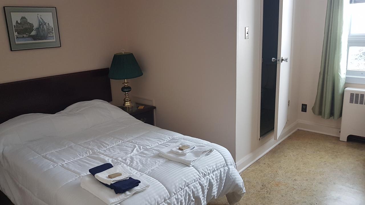 Domaine St-Viateur Hostel Amos Ngoại thất bức ảnh