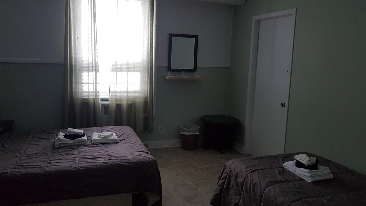 Domaine St-Viateur Hostel Amos Ngoại thất bức ảnh
